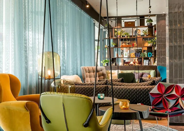 Motel One Salzburg-SuedAlbergo